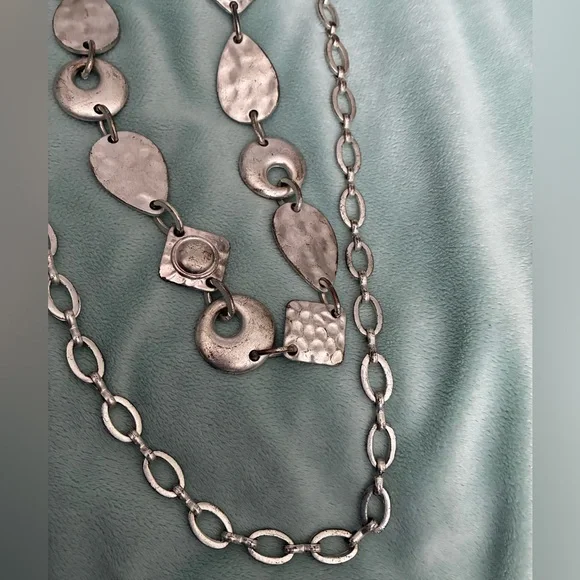 Chico’s Silver Metal Chain Belt Adjustable One Size - Picture 5 of 8